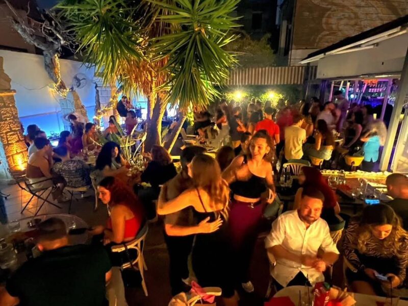 πωληση επιχειρησης cafe bar στο Αιγαλεω