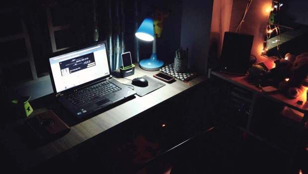 Spies in the lives of others - Thousands of AI workers comb the Internet for your personal data