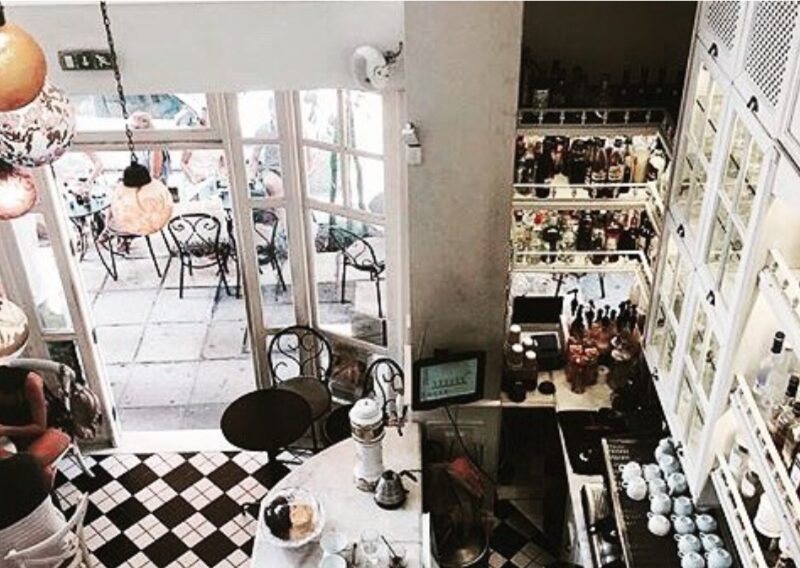 MON FRERE CAFE BAR