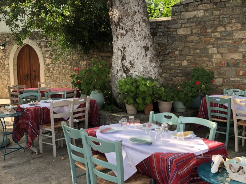 GREEK RESTAURANT FOR SALE - LASTH LAW, CRETE