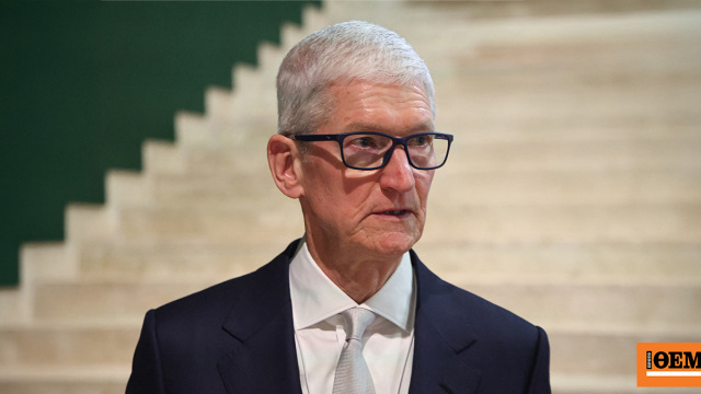 15 χρόνια απ' όταν διαδέχθηκε τον Στιβ Τζομπς, ο Τιμ Κουκ αποχωρεί από την ηγεσία του τεχνολογικού κολοσσού