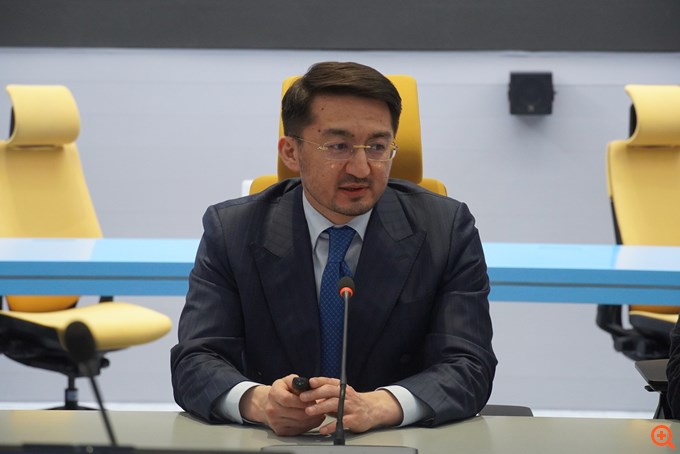 Πώς το Καζακστάν ηγείται της επανάστασης της ΑΙ και 