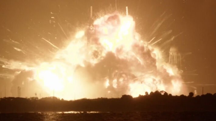 Bezos' Blue Origin New Glenn rocket exploded during a test (Photo)