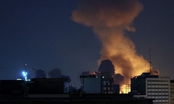 LIVEBLOG: Απρόσμενη κλιμάκωση στη Μέση Ανατολή - Εκατέρωθεν χτυπήματα Ισραήλ και Ιράν
