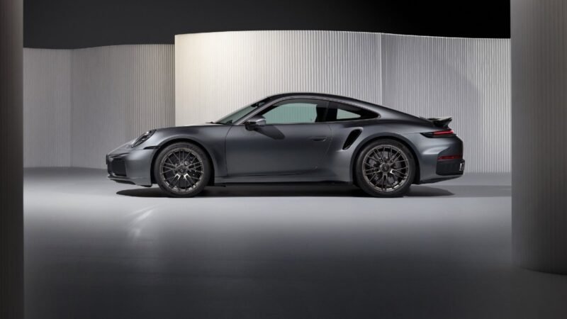 Ηλεκτρική Porsche 911; Ίσως και ποτέ!
