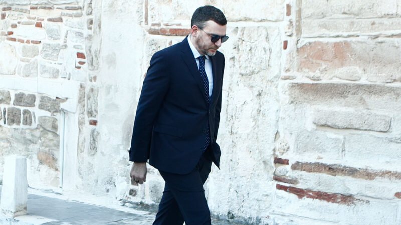 Μotor Oil: Το παρασκήνιο και οι πωλήσεις μετοχών αξίας 86,5 εκατ. ευρώ από τα δύο παιδιά του Θόδωρου Βαρδινογιάννη