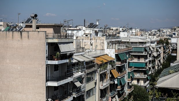 Οι πόλεις που αδειάζουν από κατοίκους και γεμίζουν τουρίστες – Η Ελλάδα στην πρώτη γραμμή της πίεσης