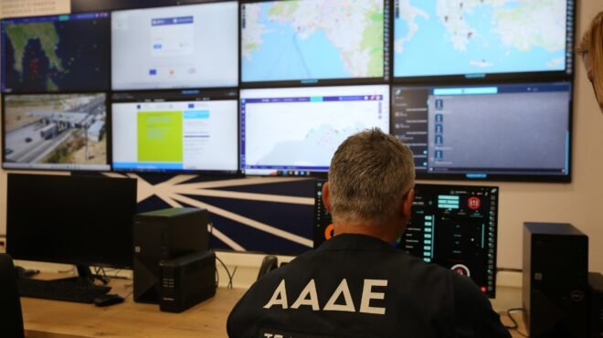 η-ταλαιπωρία-στην-εφορία-μετασχηματί-564333352