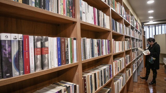 Αναρτήθηκαν οι προσωρινοί πίνακες για τις επιταγές βιβλίων της ΔΥΠΑ