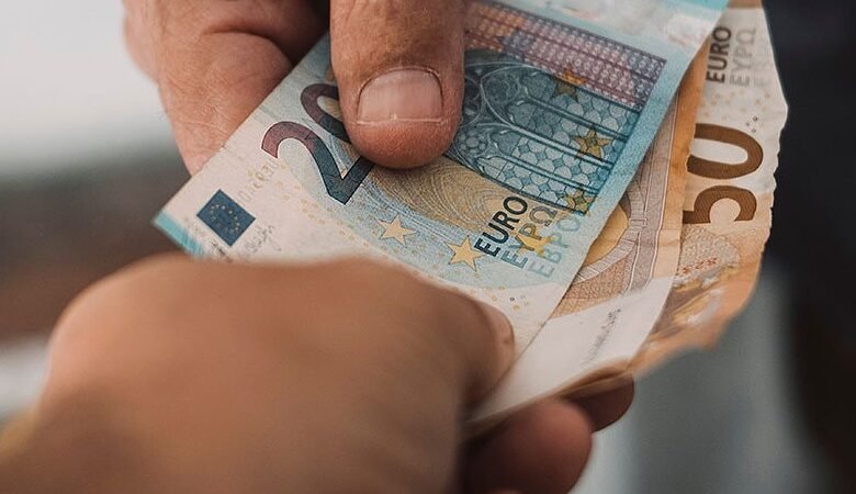 Πότε πληρώνονται οι συντάξεις του Σεπτεμβρίου και τι άλλες πληρωμές έγιναν από τον ΕΦΚΑ