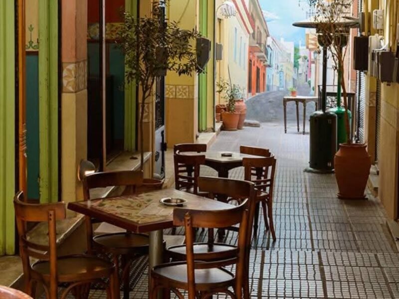 Πωλείται εξοπλισμένη επιχείρηση εστίασης, κέντρο Θεσσαλονίκης