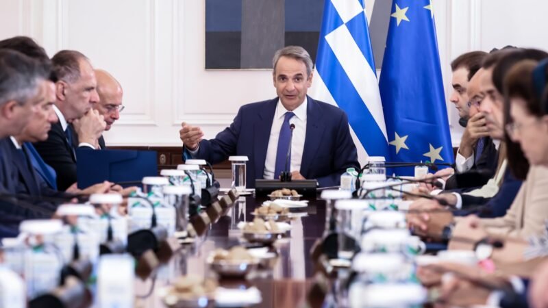 Κλείδωσαν τα μέτρα στήριξης για τα καύσιμα - Τι αλλάζει στις επιδοτήσεις για ντίζελ και αμόλυβδη