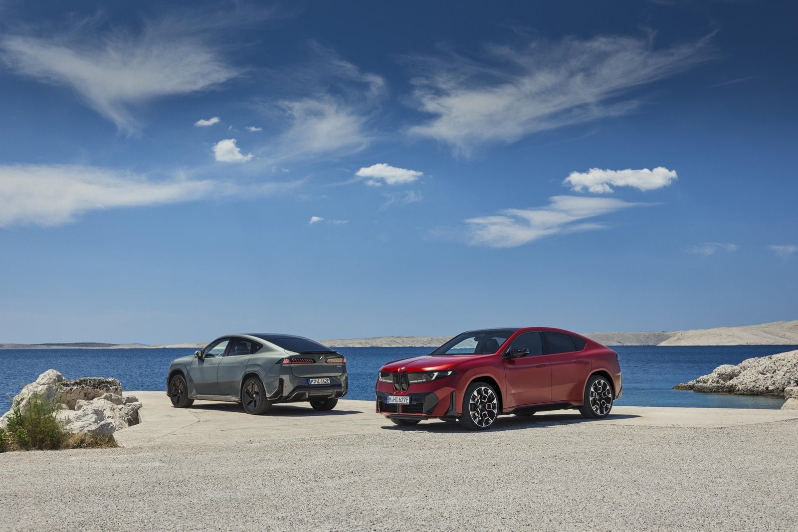 Το BMW iX4 50 xDrive και το M60 xDrive